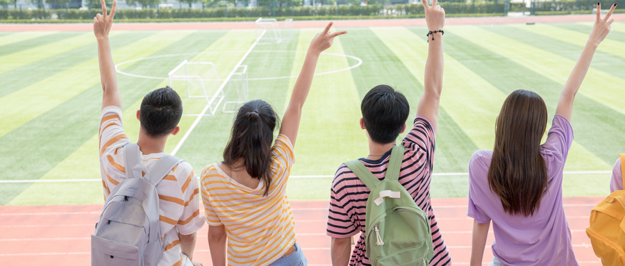 乌鲁木齐复读初中学校