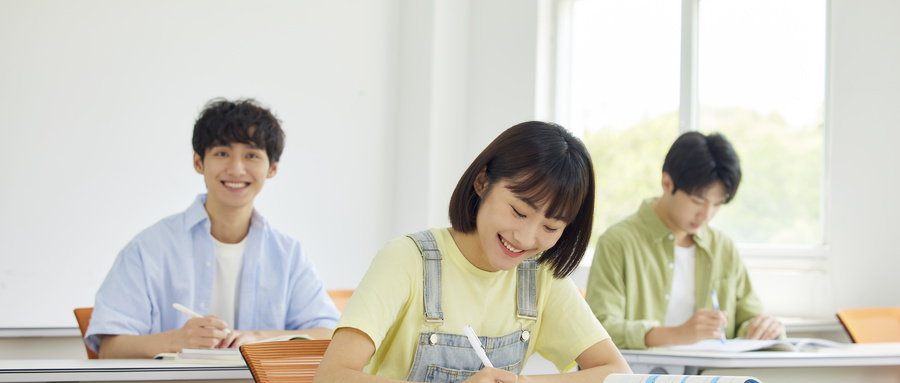 南通高考复读学校有几家学校