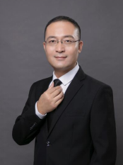 李小雄